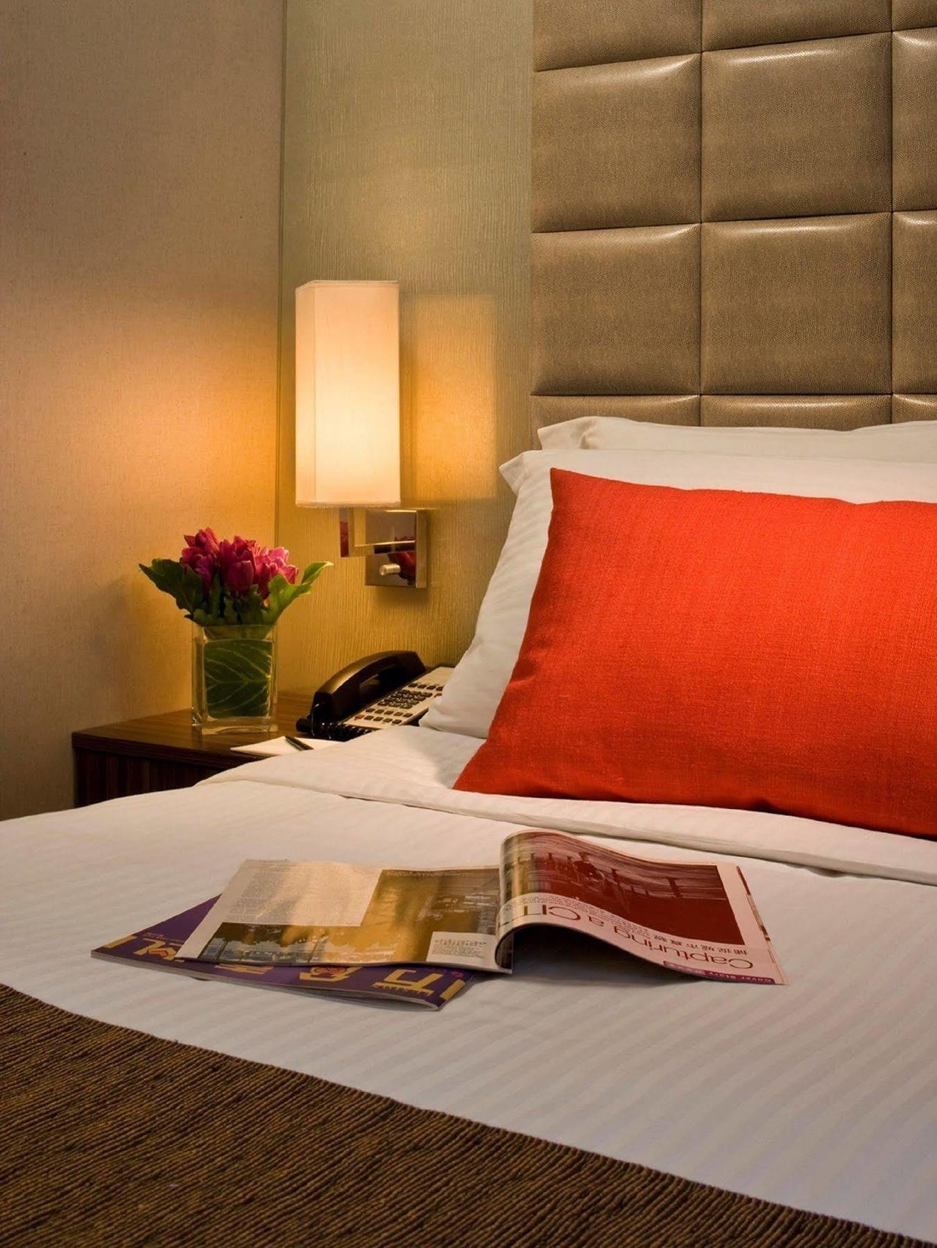 The Kowloon Hotel Хонконг Екстериор снимка